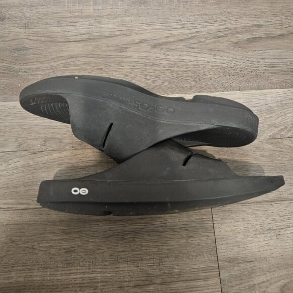 OOFOS Slides Men's 11 Women's 13 Black - Picture 4 of 11